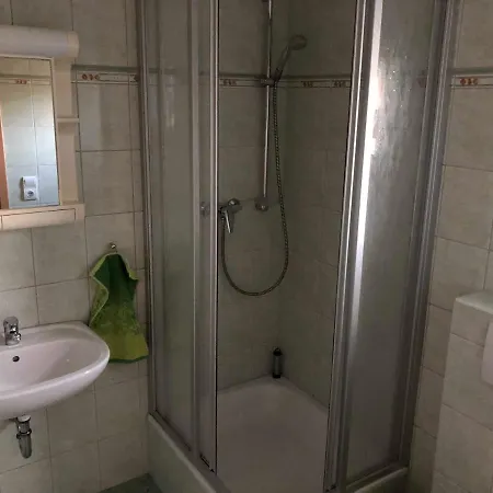 Homestay Ferienunterkuenfte Feldmann *