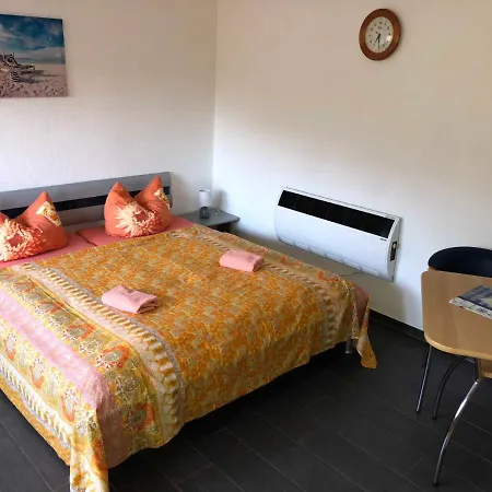 Ferienunterkuenfte Feldmann Homestay *